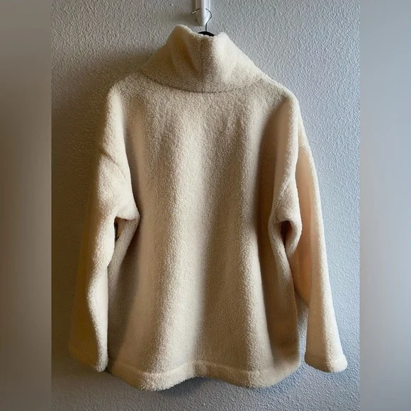 LOFT Women’s Sherpa Cozy Cowl Neck Aztec Design Sweater Size XL - Picture 3 of 5